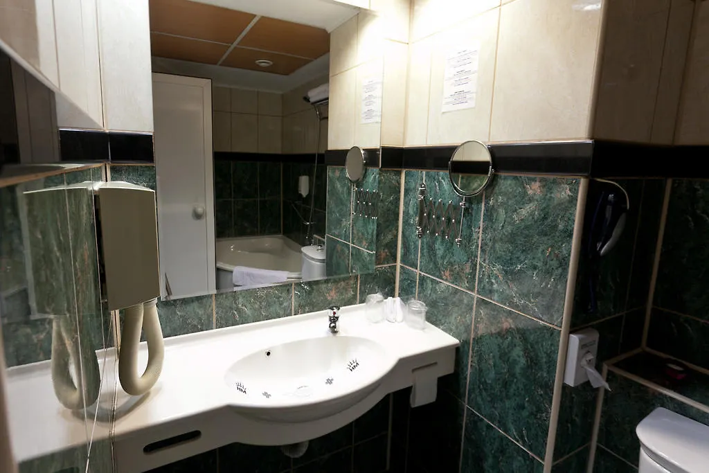 Hotel Dacia Rrt Bucharest