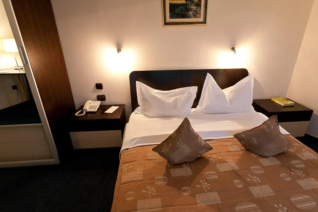 ****  Hotel Dacia Rrt Bucharest Romania