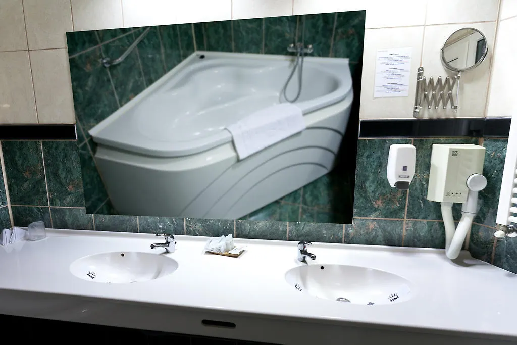 Hotel Dacia Rrt Bucharest 4*,  Romania