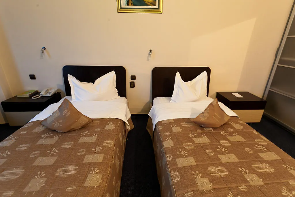 Hotel Dacia Rrt Bucharest