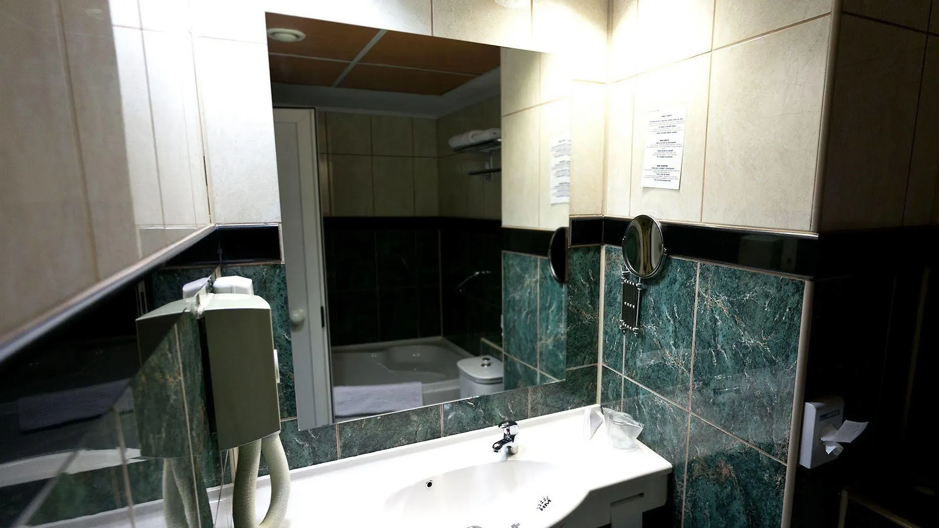 Hotel Dacia Rrt Bucharest