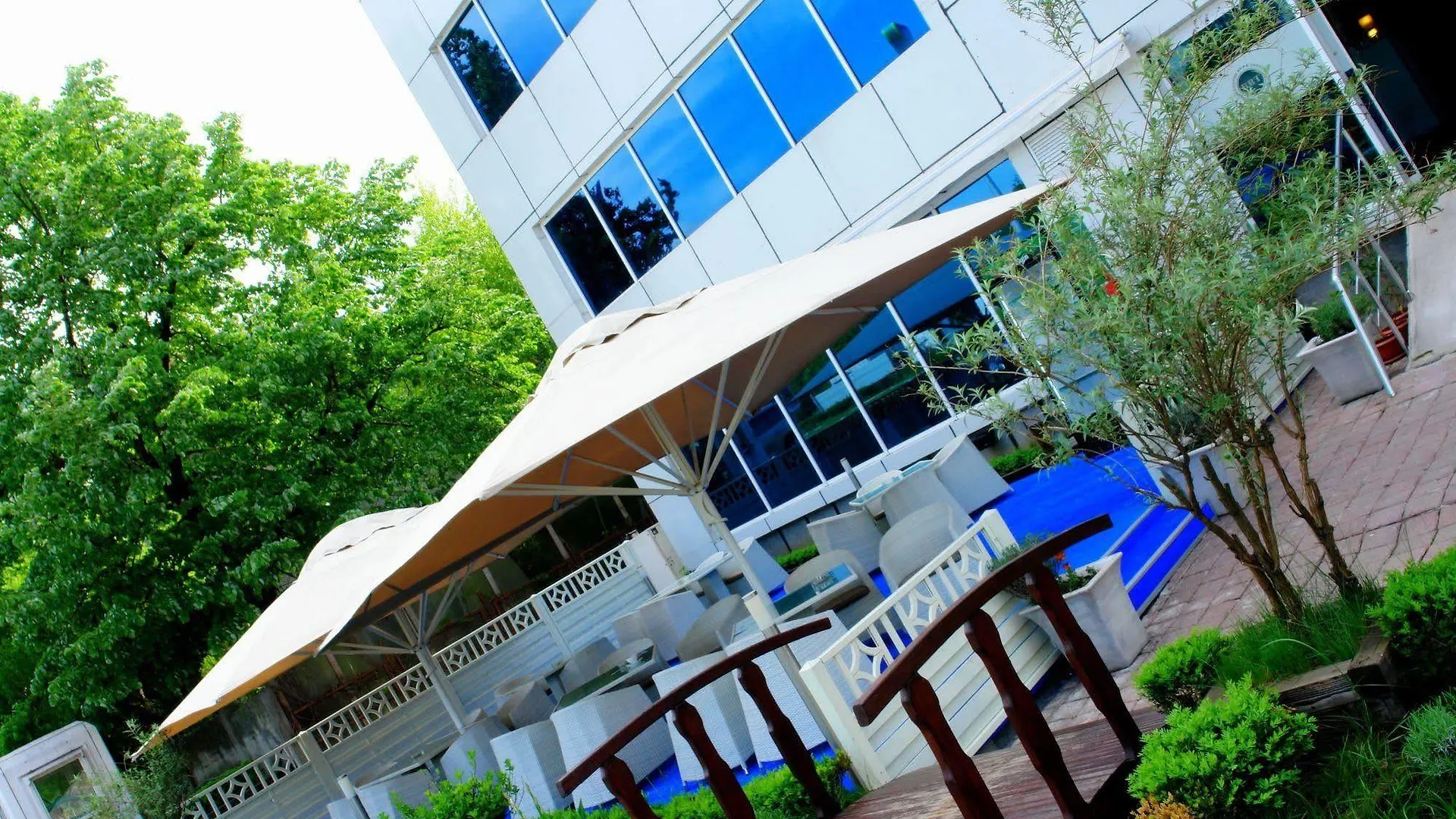 Hotel Dacia Rrt Bucharest