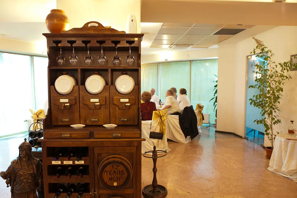 Hotel Dacia Rrt Bucharest